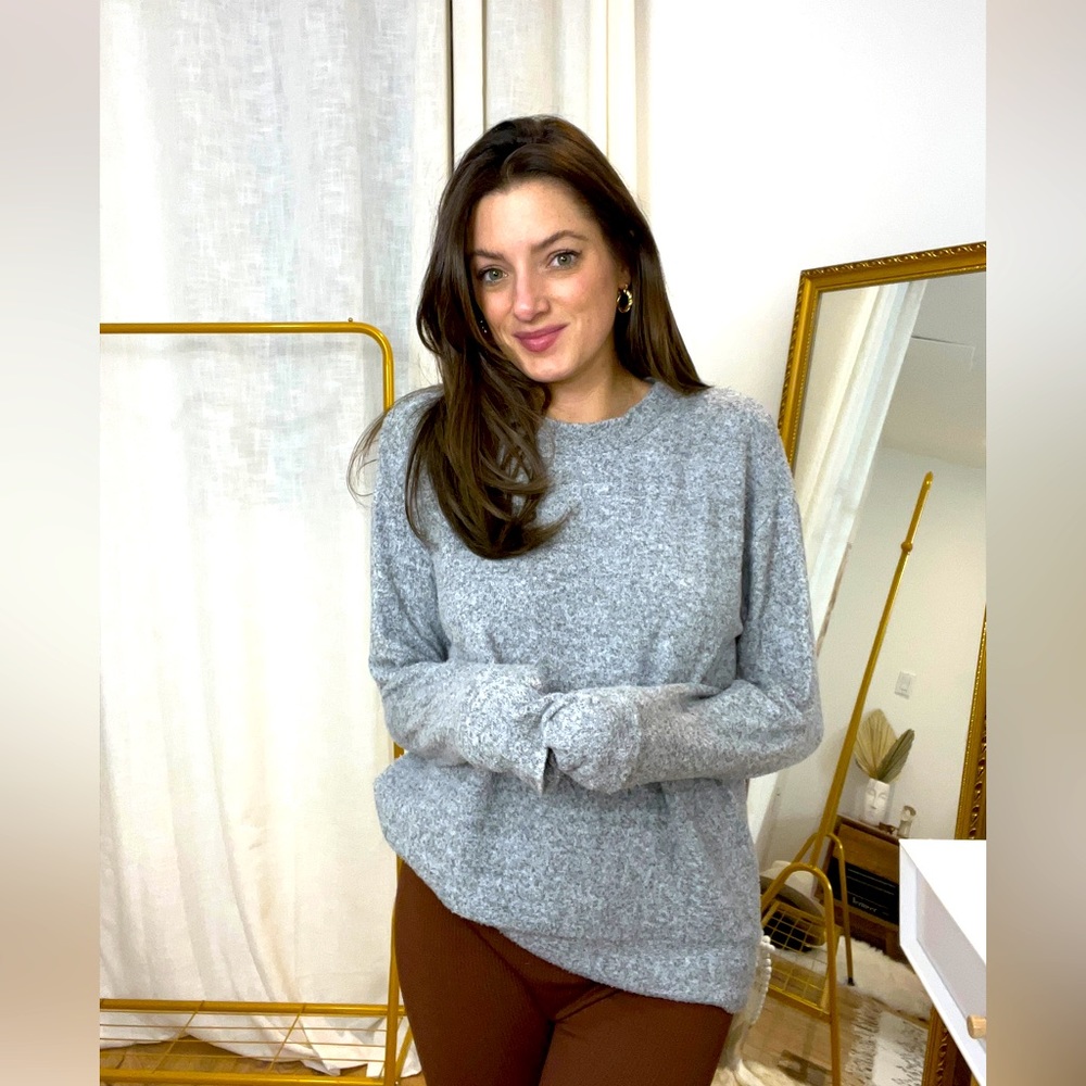 H&M cozy sweater in grey
